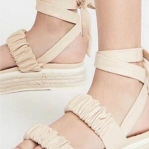 Sam Edelman Women's Cream Ankle Strap Sandals